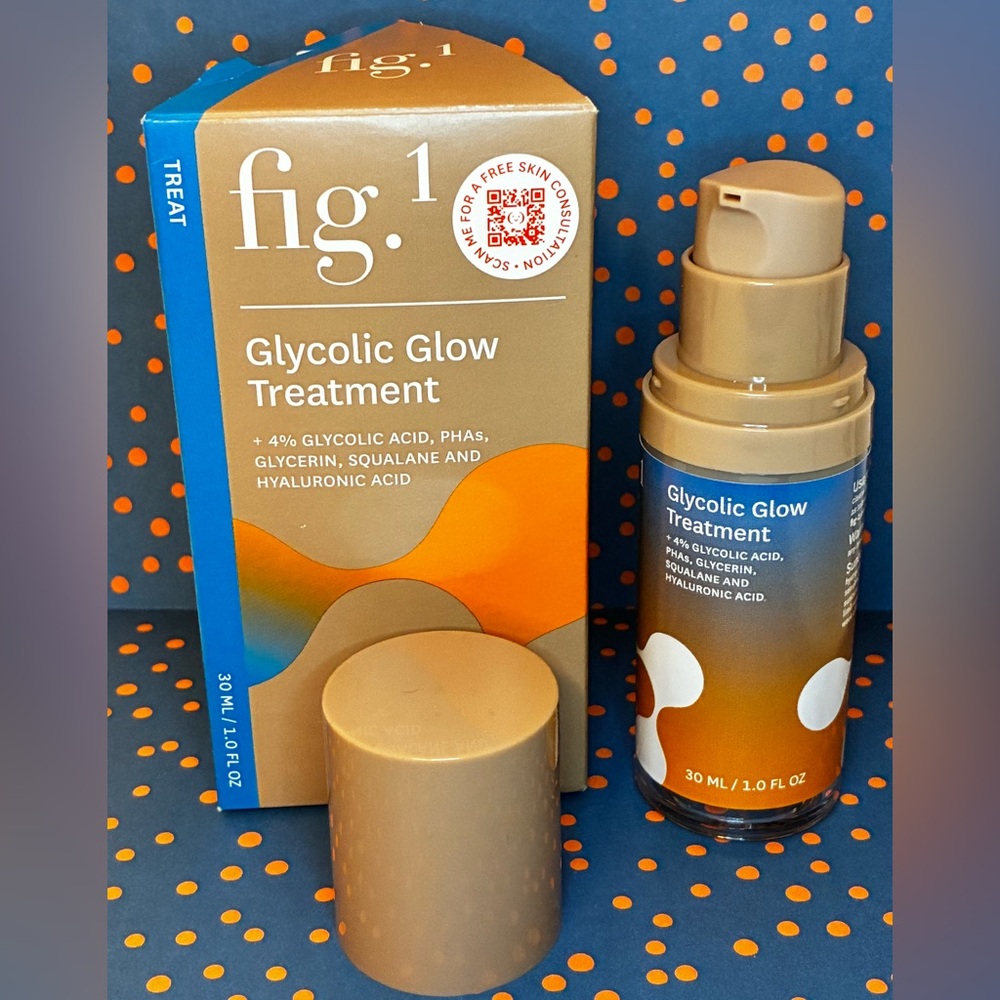 fig.1 Glycolic Glow Treatment with Squalane & Hyaluronic Acid $35 MSRP 1.0 FL OZ